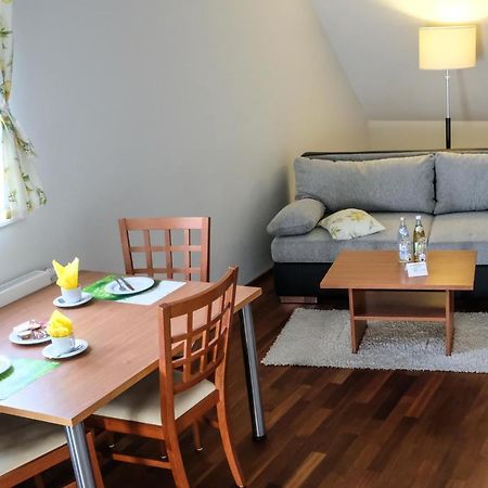 Holzheim  Jungingers Aparthotel מראה חיצוני תמונה